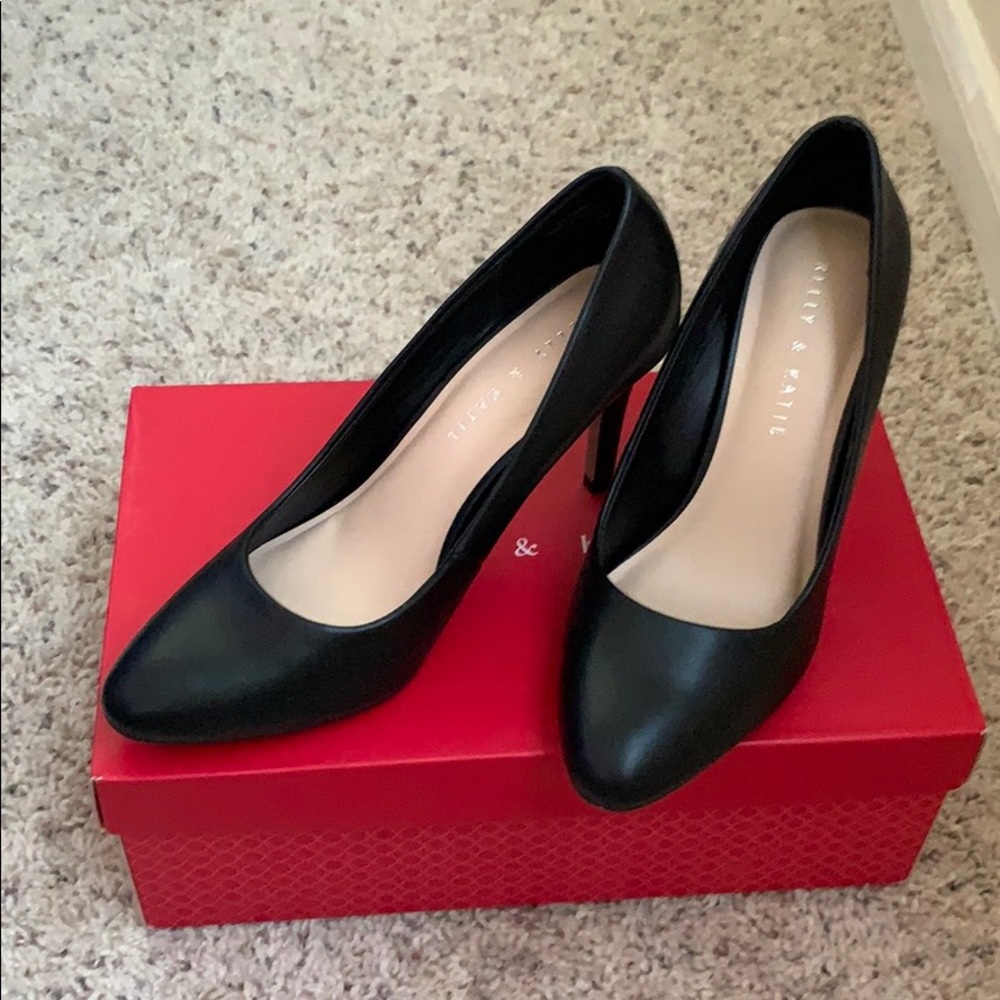 Genuine leather heels - Picture 2 of 7